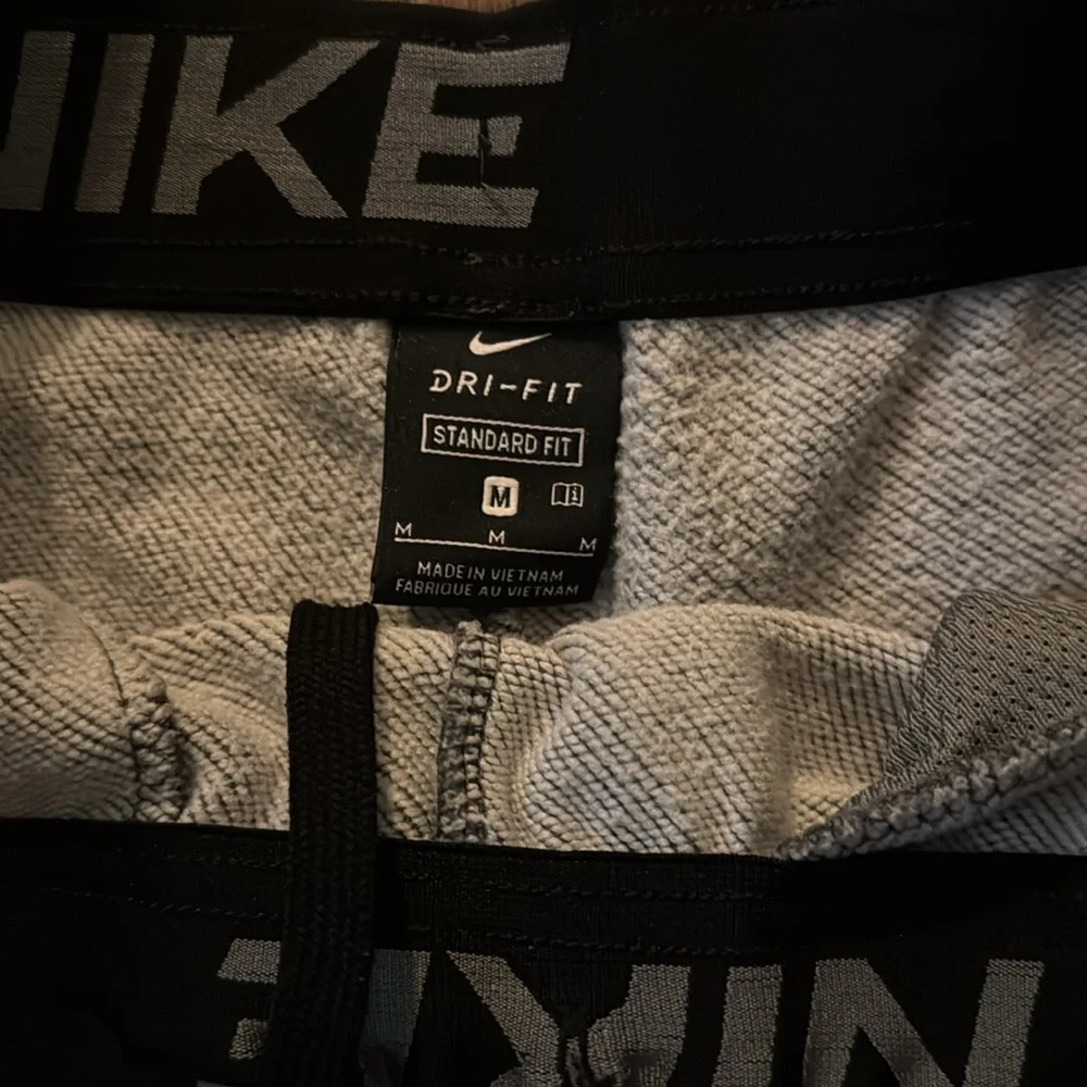 Nike Dri Fit Training Short - Picture 3 of 5